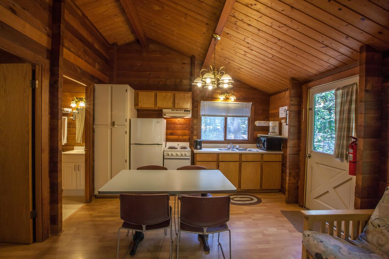 Lake Texoma Camping Resort Cabin 4 Willow Spring Exteriör bild